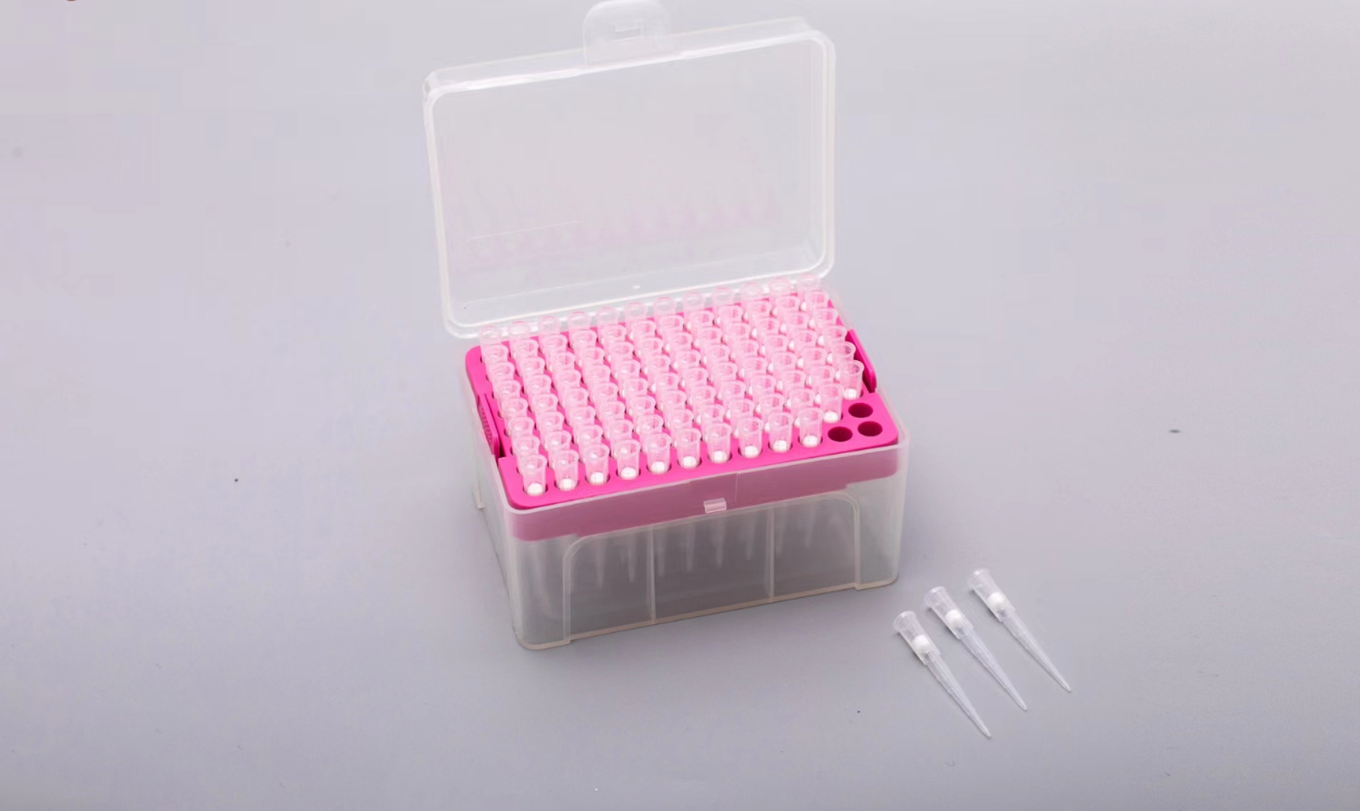 Filtered Pipette Tips, 200µl, Low-Retention, Sterile, Racked
